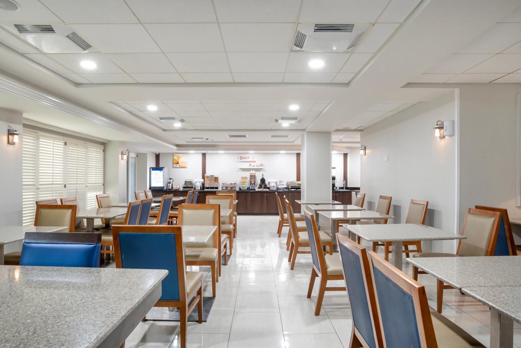 Comfort Inn & Suites New Orleans Airport North Kenner Exteriér fotografie