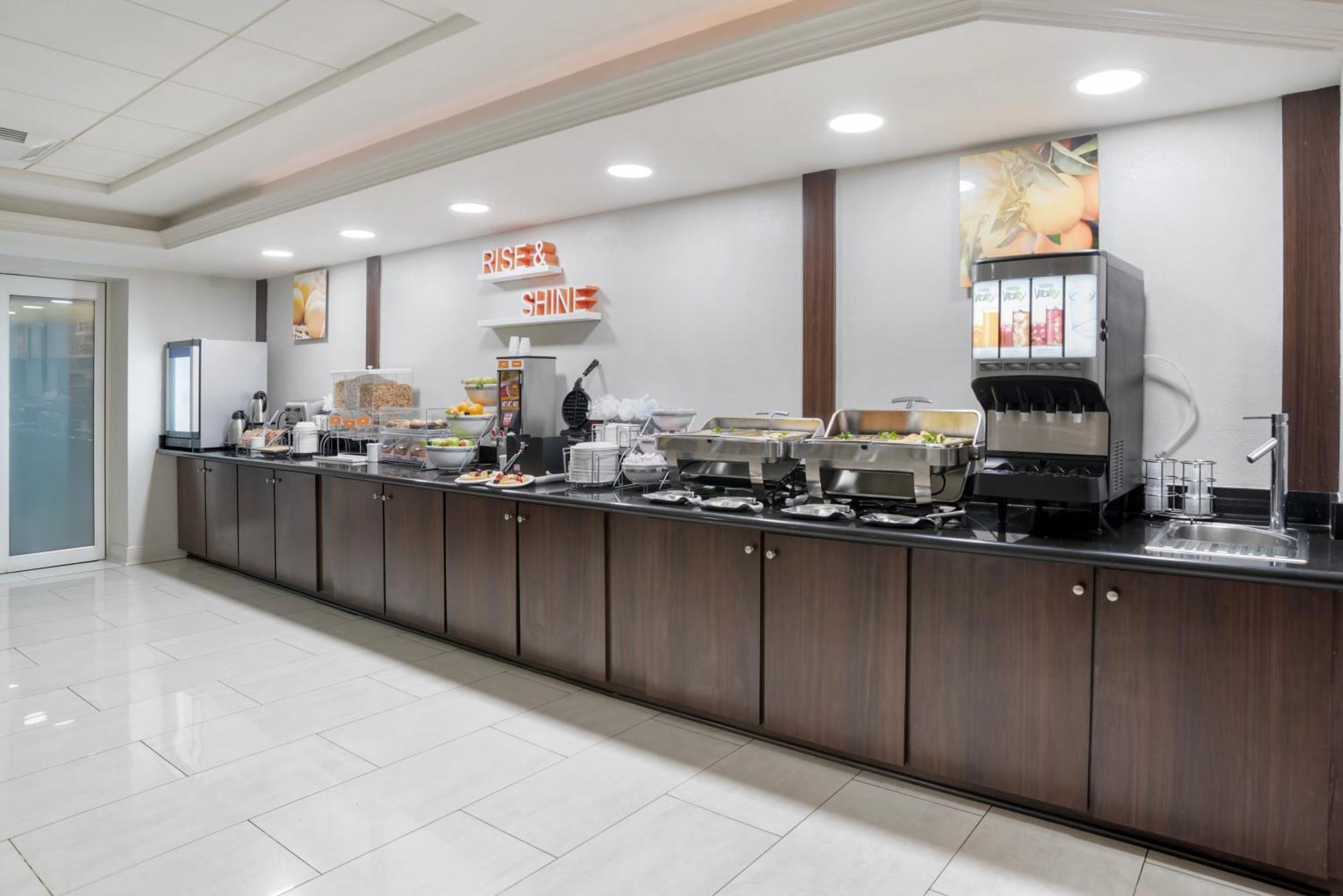 Comfort Inn & Suites New Orleans Airport North Kenner Exteriér fotografie
