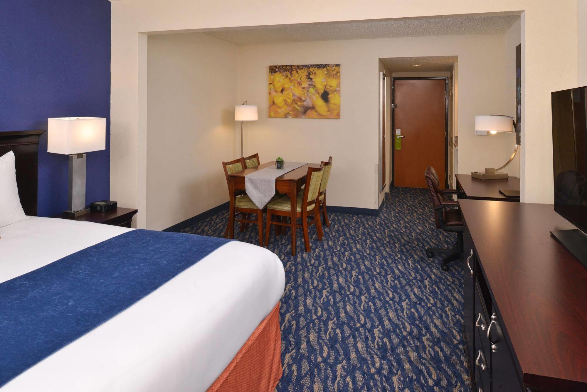 Comfort Inn & Suites New Orleans Airport North Kenner Exteriér fotografie